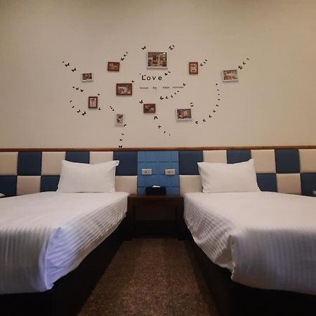 Sun Moon Lake Jinlongshan Bnb Yuchi Eksteriør billede