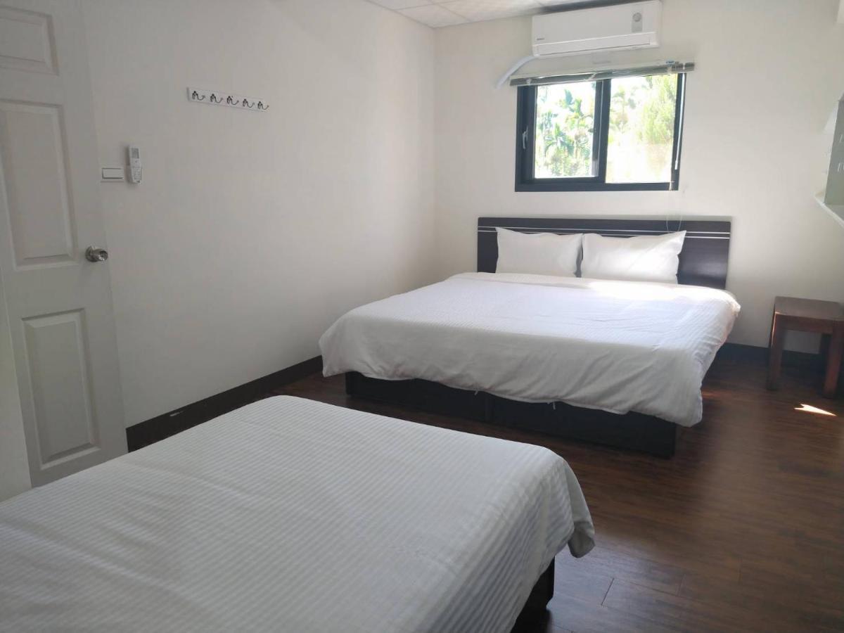 Sun Moon Lake Jinlongshan Bnb Yuchi Eksteriør billede